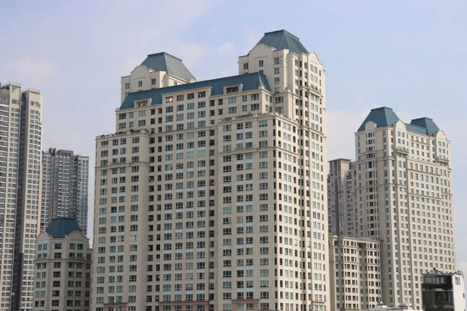 Người trực tiếp dẫn khách