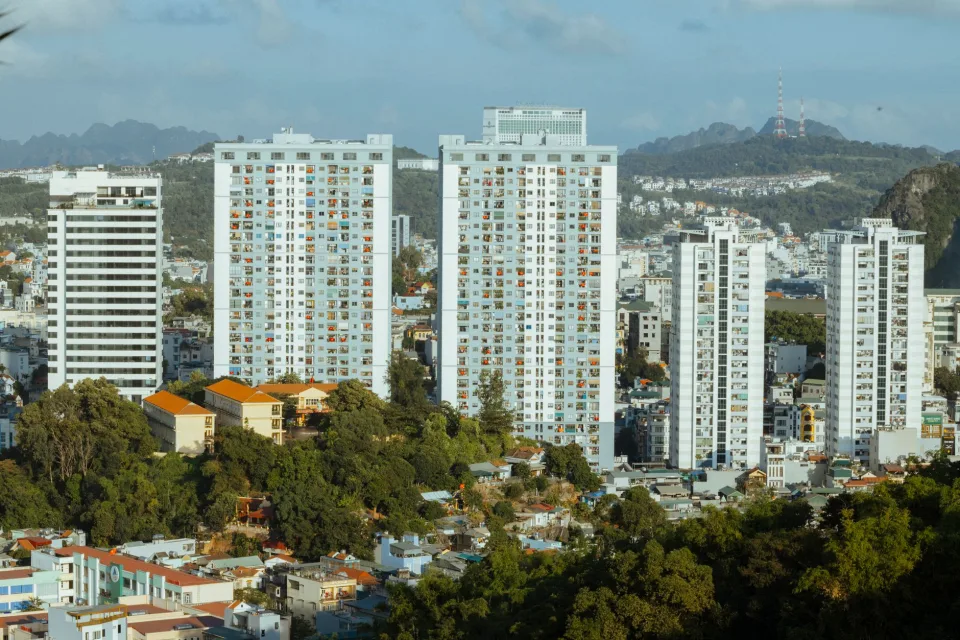Người trực tiếp dẫn khách